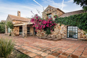 Гостиница Casa Picasillo  Беналуп-Касас-Вьехас